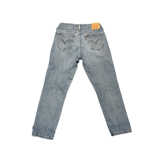 Levi’s Women’s Boyfriend Cropped Medium Wash Distressed Jeans Size 27x27 - Picture 6 of 7